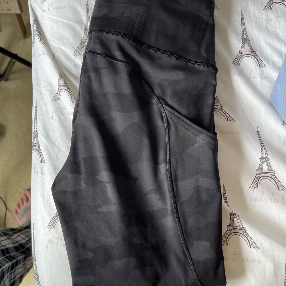 Brand new Lululemon